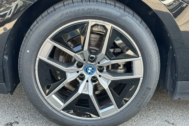 BMW 530 din 2024 cu 10.158 km - oferta BMW105763 - foto 5