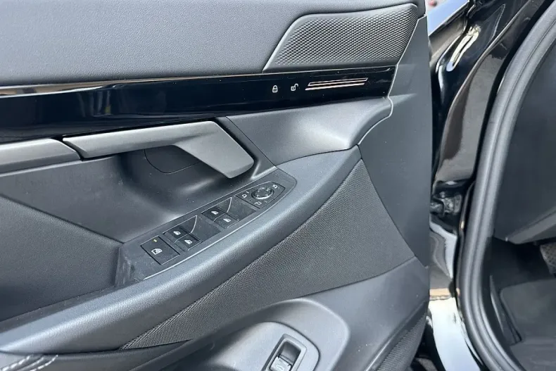 BMW 530 din 2024 cu 10.158 km - oferta BMW105763 - foto 13