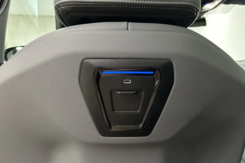 BMW 530 din 2024 cu 11.743 km - oferta BMW105765 - foto 18