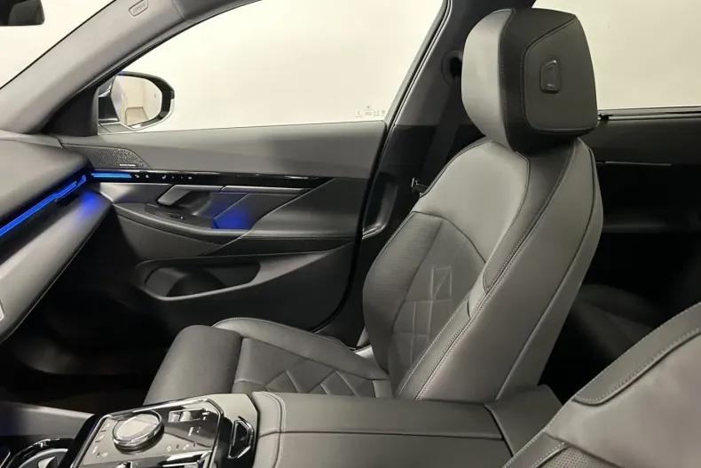 BMW 530 din 2024 cu 11.743 km - oferta BMW105765 - foto 40