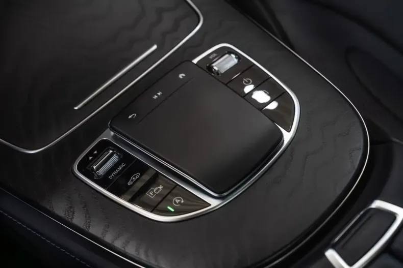 Mercedes-Benz CLS 450 din 2022 cu 54.484 km - oferta MER105784 - foto 8