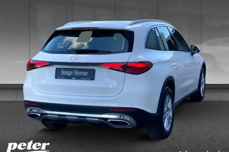 Mercedes-Benz GLC 220 din 2024 cu 46.254 km - oferta MER105816 - foto 4