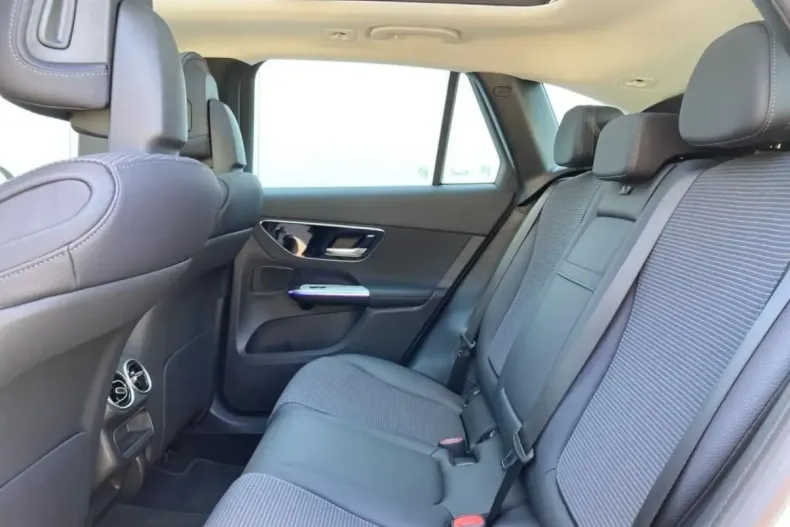 Mercedes-Benz GLC 220 din 2024 cu 46.254 km - oferta MER105816 - foto 14