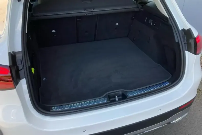 Mercedes-Benz GLC 220 din 2024 cu 46.254 km - oferta MER105816 - foto 16