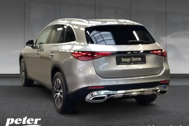 Mercedes-Benz GLC 220 din 2023 cu 13.589 km - oferta MER105822 - foto 3