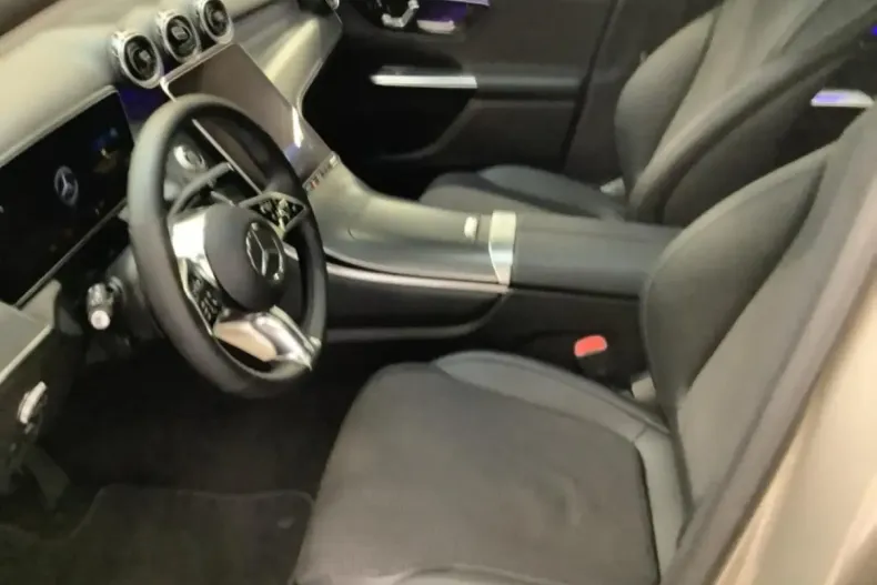 Mercedes-Benz GLC 220 din 2023 cu 13.589 km - oferta MER105822 - foto 8