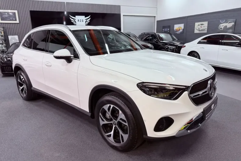 Mercedes-Benz GLC 300 din 2023 cu 42.000 km - oferta MER105824 - foto 5