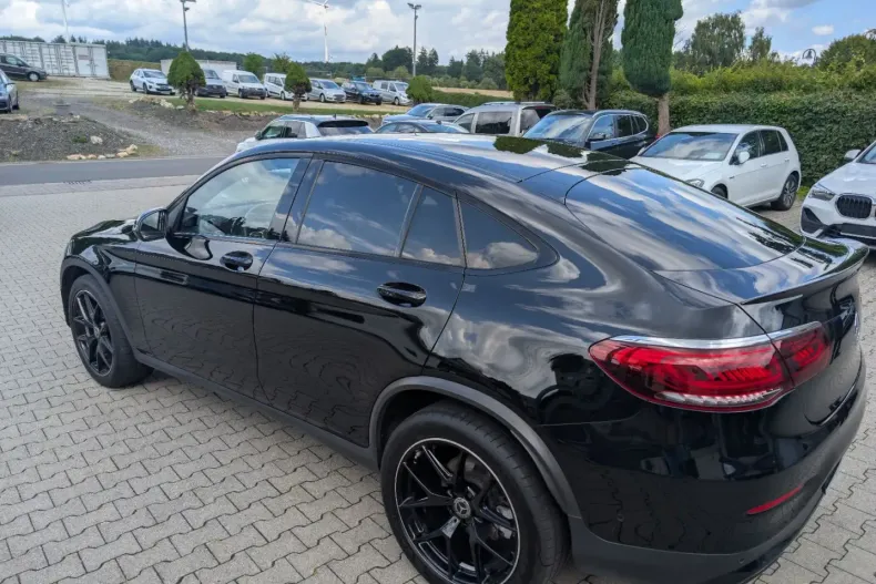 Mercedes-Benz GLC 200 din 2023 cu 70.503 km - oferta MER105830 - foto 3