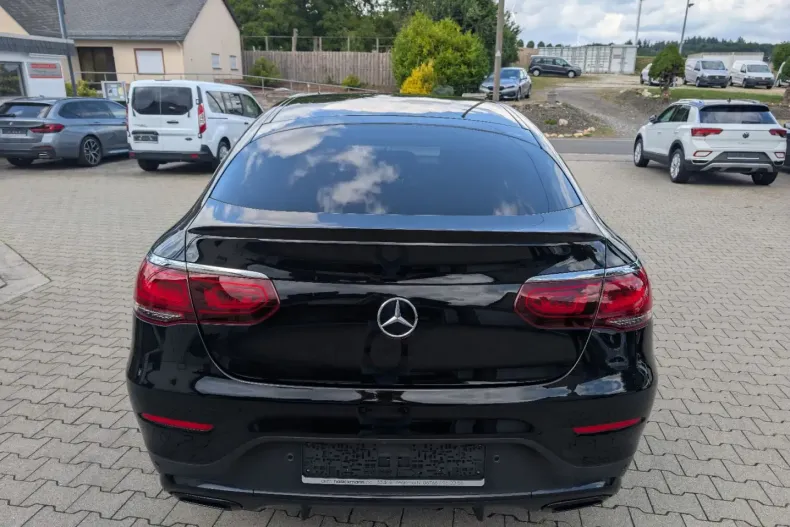 Mercedes-Benz GLC 200 din 2023 cu 70.503 km - oferta MER105830 - foto 4