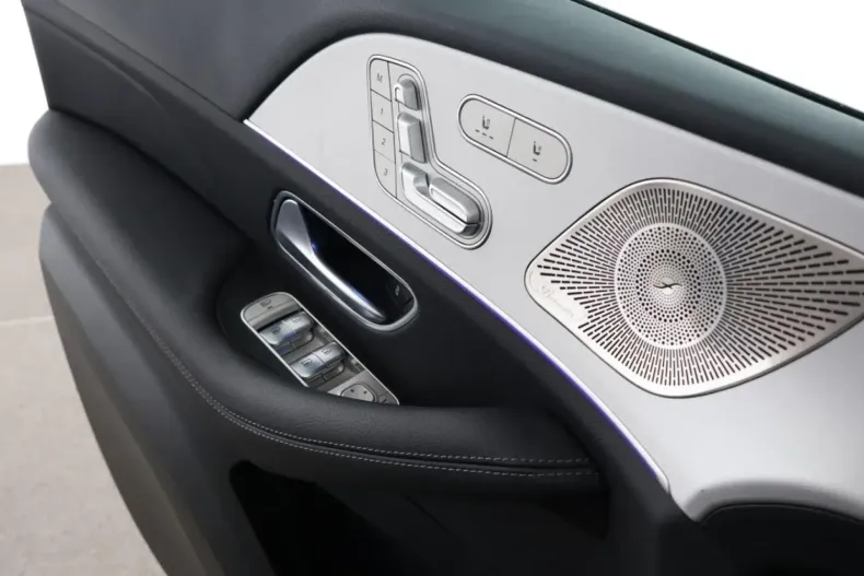 Mercedes-Benz GLE 300 din 2024 cu 14.500 km - oferta MER105834 - foto 14