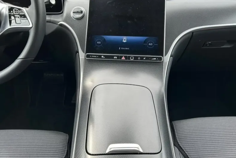 Mercedes-Benz GLC 200 din 2024 cu 23.800 km - oferta MER105836 - foto 13