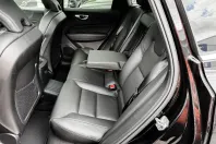 Volvo XC60 din 2022 cu 51.781 km - oferta VOL105846 - foto 17