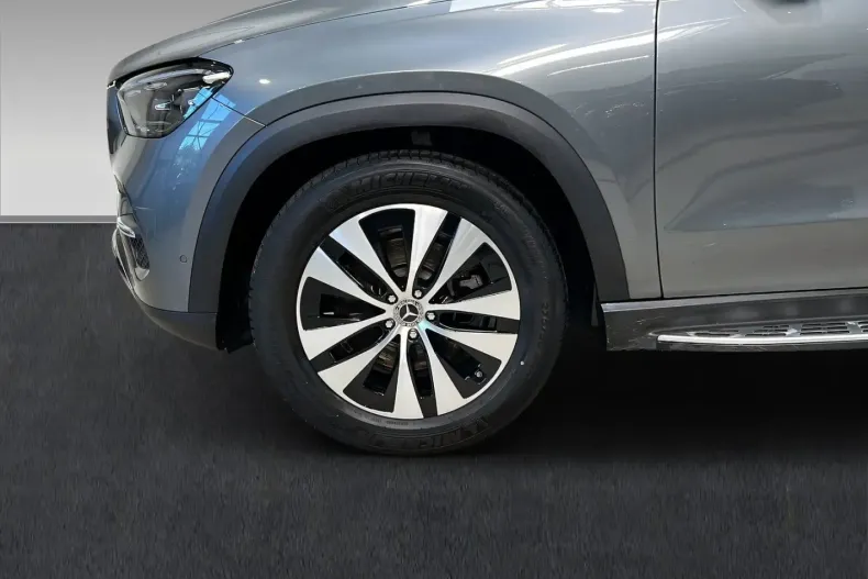 Mercedes-Benz GLE 300 din 2024 cu 23.438 km - oferta MER105852 - foto 4