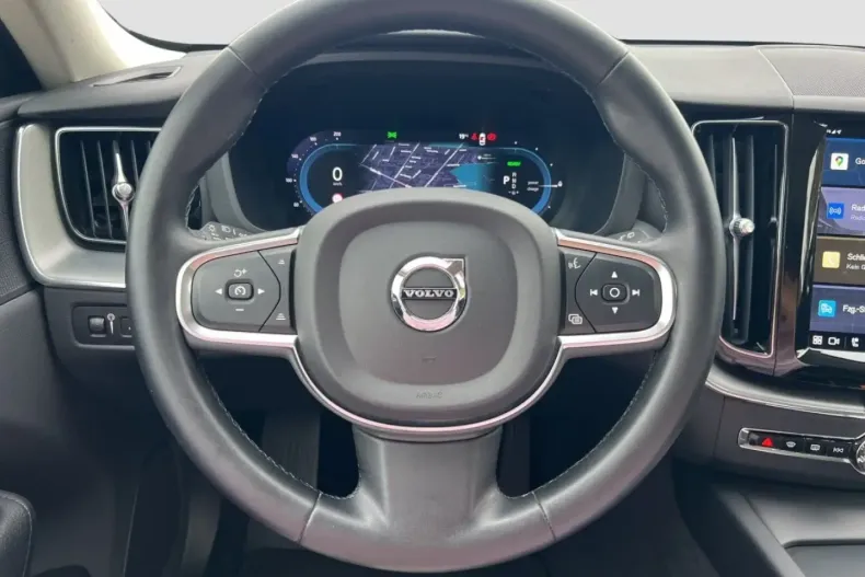 Volvo XC60 din 2022 cu 26.945 km - oferta VOL105855 - foto 7