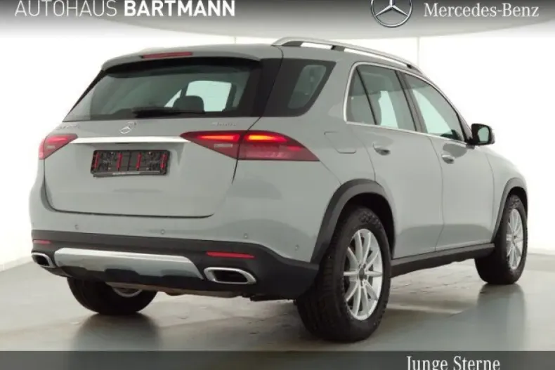 Mercedes-Benz GLE 400 din 2023 cu 23.441 km - oferta MER105858 - foto 3