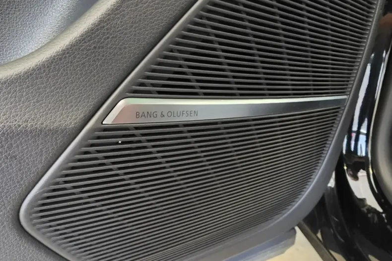 Audi RSQ8 din 2023 cu 40.000 km - oferta AUD105862 - foto 19