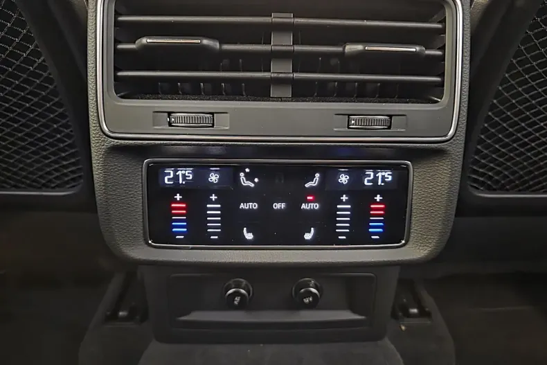 Audi RSQ8 din 2023 cu 40.000 km - oferta AUD105862 - foto 24