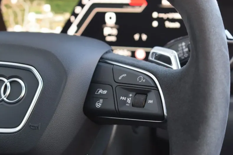 Audi RS4 din 2024 cu 13.550 km - oferta AUD105867 - foto 11