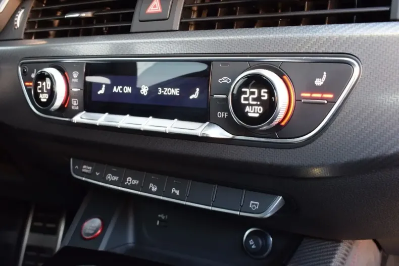 Audi RS4 din 2024 cu 13.550 km - oferta AUD105867 - foto 17