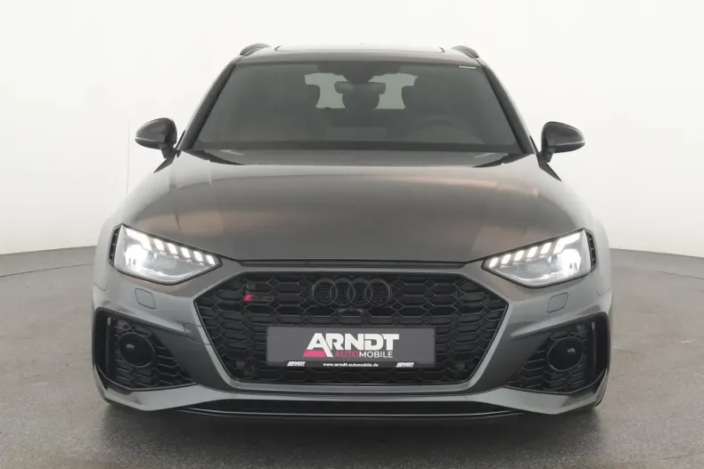 Audi RS4 din 2024 cu 6.400 km - oferta AUD105870 - foto 2