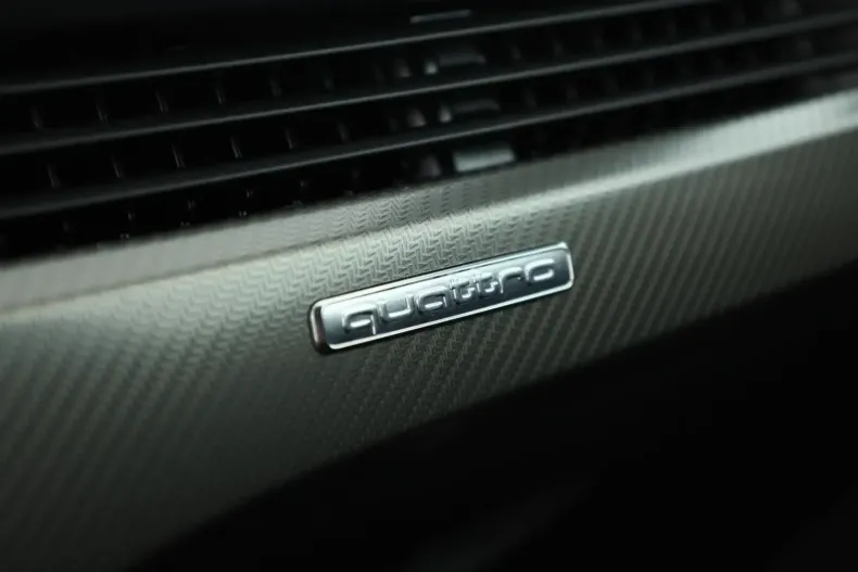 Audi RS4 din 2024 cu 6.400 km - oferta AUD105870 - foto 17