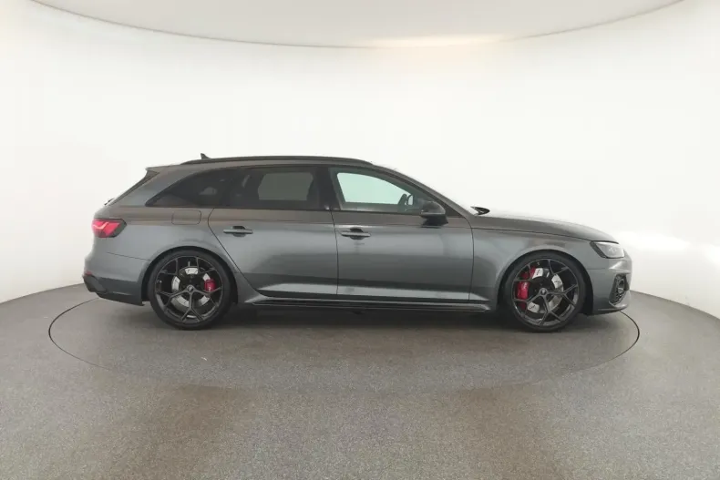 Audi RS4 din 2024 cu 6.400 km - oferta AUD105870 - foto 27