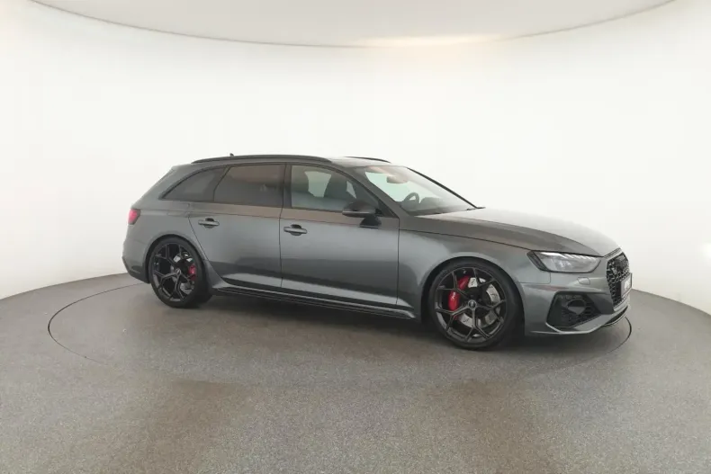 Audi RS4 din 2024 cu 6.400 km - oferta AUD105870 - foto 29