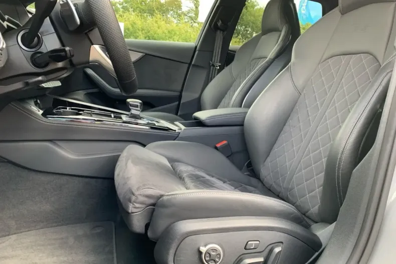 Audi RS4 din 2023 cu 25.036 km - oferta AUD105871 - foto 14