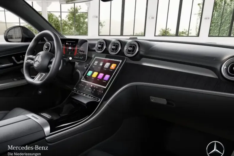 Mercedes-Benz CLE 200 din 2024 cu 9.521 km - oferta MER105873 - foto 5