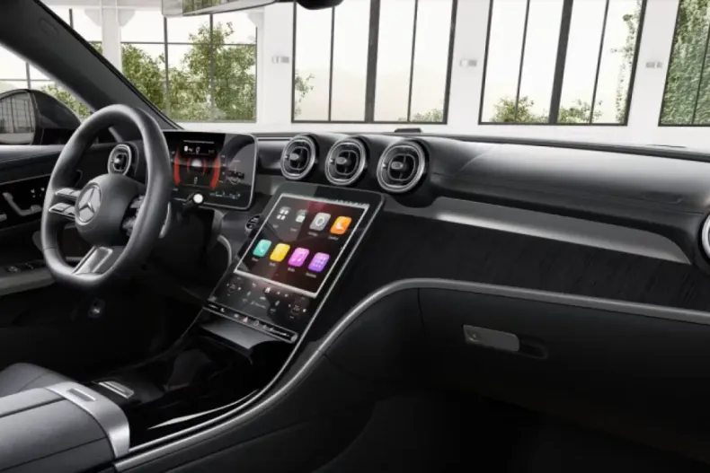 Mercedes-Benz CLE 200 din 2024 cu 9.521 km - oferta MER105873 - foto 6