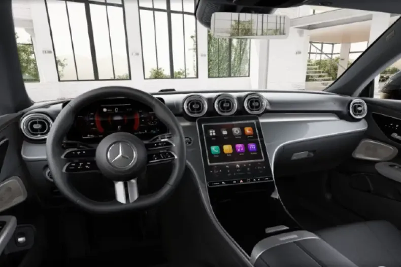 Mercedes-Benz CLE 200 din 2024 cu 18.707 km - oferta MER105875 - foto 3