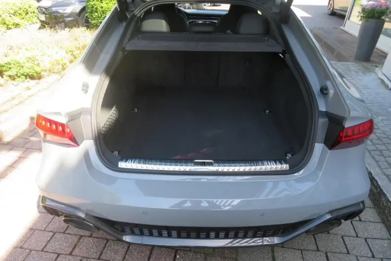 Audi RS7 din 2024 cu 6.679 km - oferta AUD105876 - foto 8