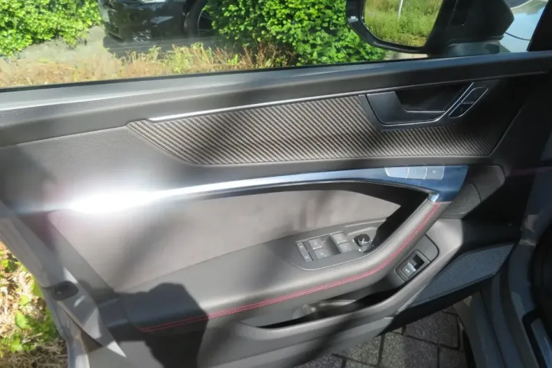 Audi RS7 din 2024 cu 6.679 km - oferta AUD105876 - foto 13