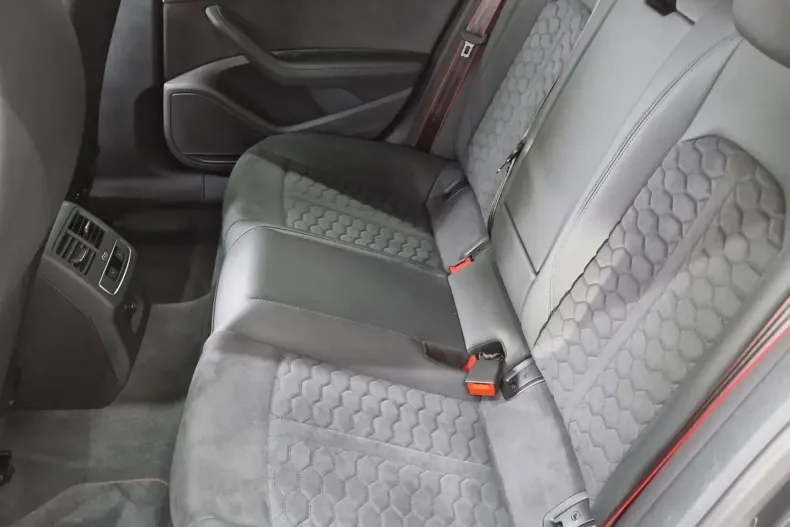 Audi RS5 din 2024 cu 18.402 km - oferta AUD105877 - foto 6