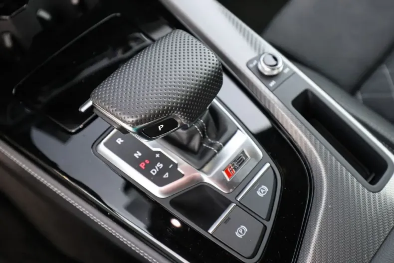 Audi RS5 din 2024 cu 21.255 km - oferta AUD105883 - foto 15