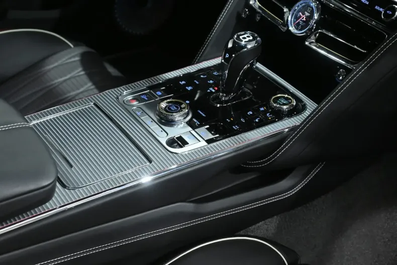 Bentley Flying Spur din 2022 cu 47.313 km - oferta BEN105889 - foto 18