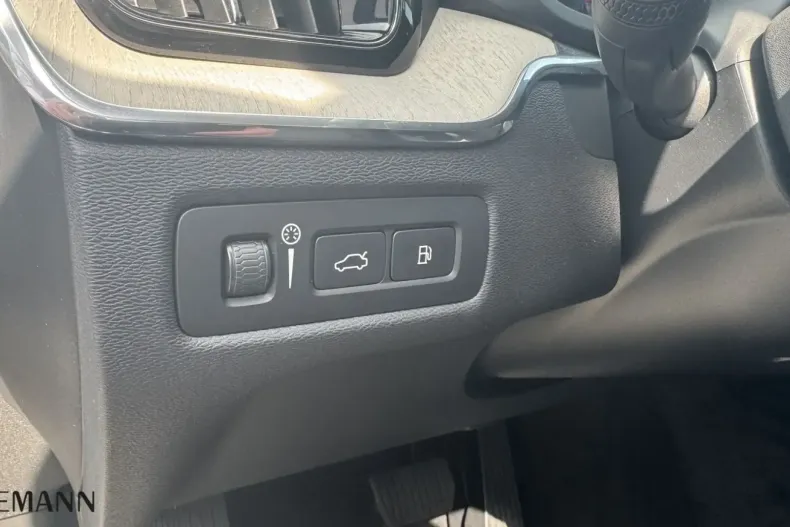 Volvo XC60 din 2022 cu 74.500 km - oferta VOL105895 - foto 18