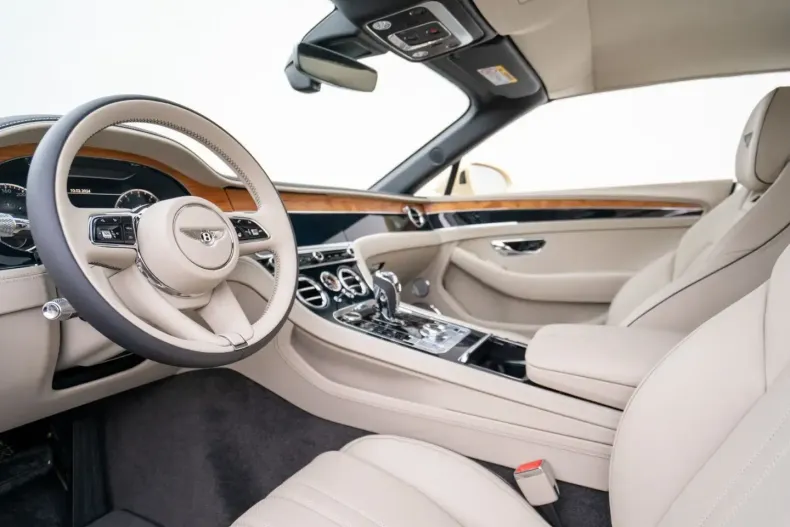 Bentley Continental GTC din 2024 cu 19.997 km - oferta BEN105899 - foto 5