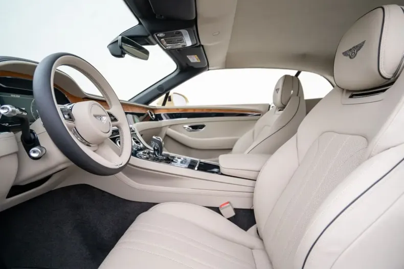 Bentley Continental GTC din 2024 cu 19.997 km - oferta BEN105899 - foto 6