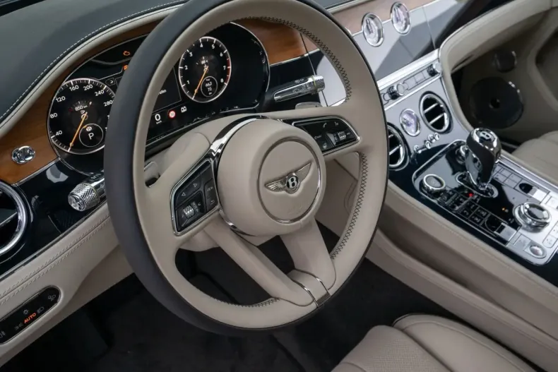 Bentley Continental GTC din 2024 cu 19.997 km - oferta BEN105899 - foto 31