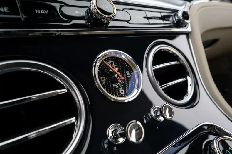 Bentley Continental GTC din 2024 cu 19.997 km - oferta BEN105899 - foto 33