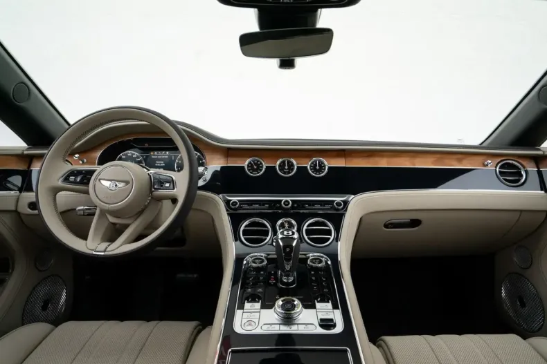 Bentley Continental GTC din 2024 cu 19.997 km - oferta BEN105899 - foto 37