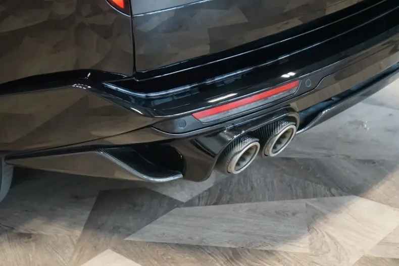 Land Rover Range Rover din 2023 cu 30.121 km - oferta LAN105908 - foto 10