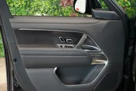 Land Rover Range Rover din 2023 cu 30.121 km - oferta LAN105908 - foto 12