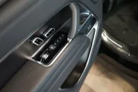 Land Rover Range Rover din 2023 cu 30.121 km - oferta LAN105908 - foto 16