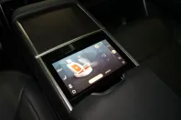 Land Rover Range Rover din 2023 cu 30.121 km - oferta LAN105908 - foto 19