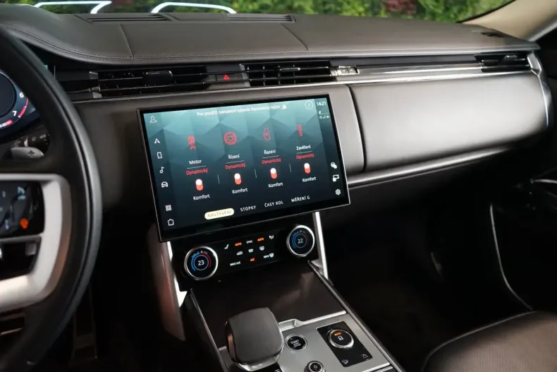 Land Rover Range Rover din 2023 cu 30.121 km - oferta LAN105908 - foto 26