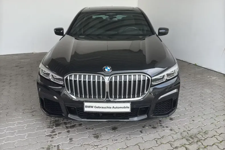 BMW 730 din 2022 cu 87.277 km - oferta BMW105914 - foto 1