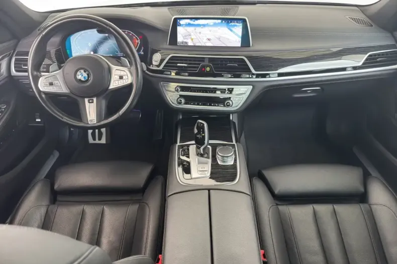 BMW 730 din 2022 cu 87.277 km - oferta BMW105914 - foto 4