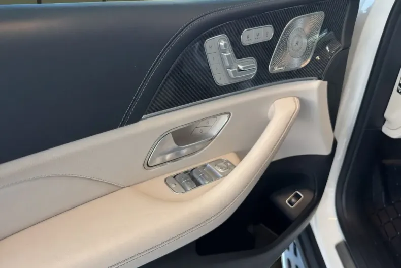 Mercedes-Benz GLS 63 din 2023 cu 49.987 km - oferta MER105927 - foto 14